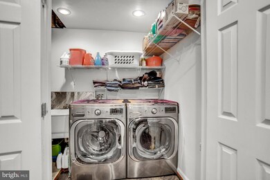 9428 Chessie Ln, Columbia, MD 21046 - photo 6