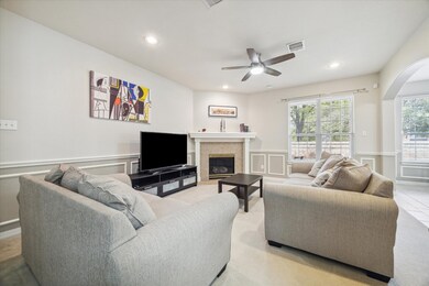 6422 E Linpar Ct, Houston, TX 77040 - photo 5