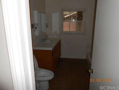 MAIN HALL BATH