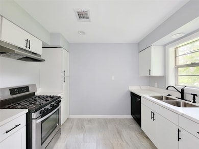 5103 Karu Dr unit B, Spring, TX 77373 - photo 5