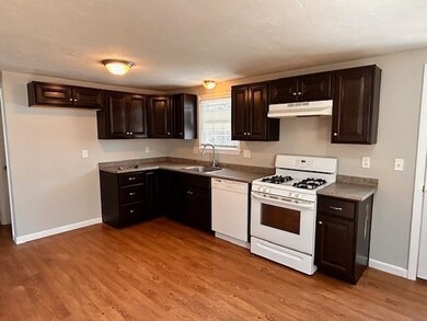 81 Emmet St, Brockton, MA 02302 - photo 3