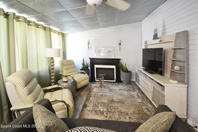 302 Plantation Dr, Titusville, FL 32780 - photo 2