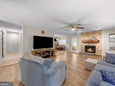 3488 Pebble Brook Ln, Stockbridge, GA 30281 - photo 6