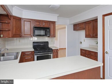 14 Forest Dr, Glassboro, NJ 08028 - photo 4