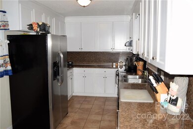 177 Oak Grove Rd, Statesville, NC 28677 - photo 7