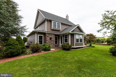 303 Obrecht Rd, Sykesville, MD 21784 - photo 3