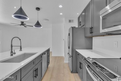 931 S Toltec unit 2, Mesa, AZ 85204 - photo 2