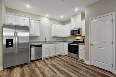 1038 Dubois St, Denison, TX 75020 - photo 6