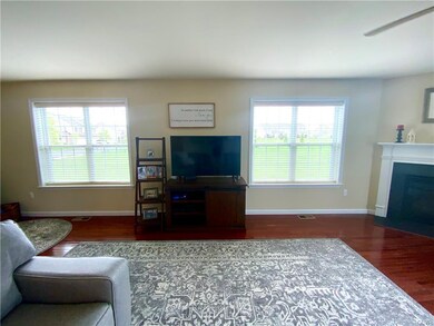 855 Fieldstone Trail, Easton, PA 18040 - photo 4