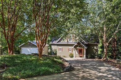 141 W Waters Edge Ln, West Union, SC 29696 - photo 3