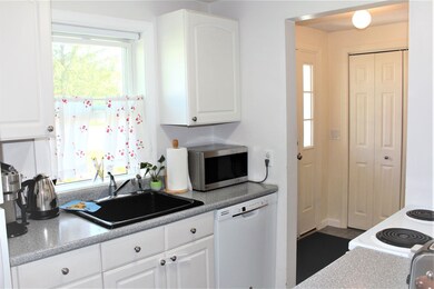 53 Modena Dr, Concord, NH 03303 - photo 7