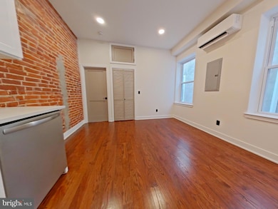 1613 N 33rd St unit C, Philadelphia, PA 19121 - photo 5