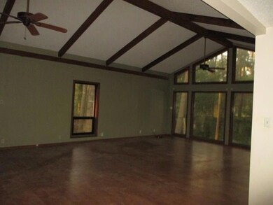 329 Iris Park Dr, Pineville, LA 71360 - photo 5