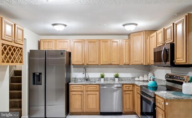 12214 Brolass Rd, Clinton, MD 20735 - photo 6