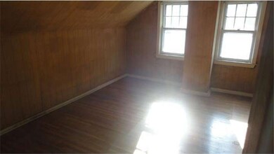 519 Beacon St, Camden, NJ 08105 - photo 7