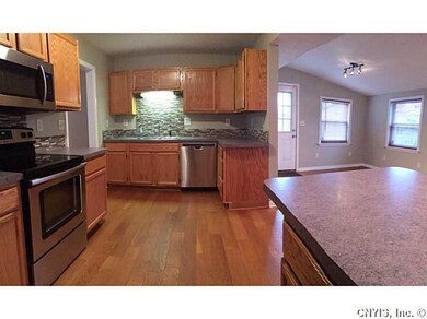 Kitchen and morning room with door to the deck