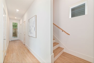 861 Rachel St unit D, Houston, TX 77091 - photo 4