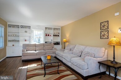 12517 Millstream Dr, Bowie, MD 20715 - photo 3