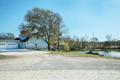 2660 Akron Way, Nashua, IA 50658 - photo 2