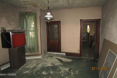 1011 N Vine St, Shamokin, PA 17872 - photo 3