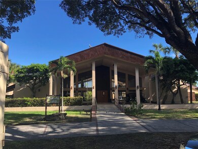 14221 N Kendall Dr unit 112C, Miami, FL 33186 - photo 6