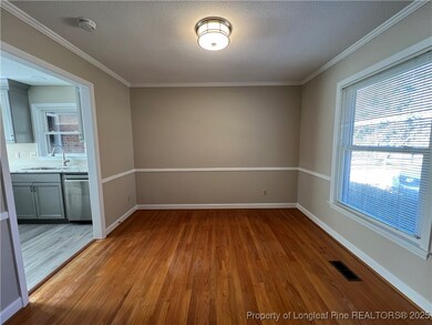 558 Lennox Dr, Fayetteville, NC 28303 - photo 3