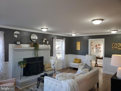 6 Buttercup Ln, Willingboro, NJ 08046 - photo 4