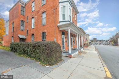33 E Main St, Middletown, PA 17057 - photo 5