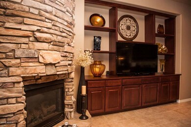 4224 E Reins Rd-7957