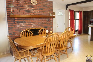 606 N 2nd St, Lansing, KS 66043 - photo 7