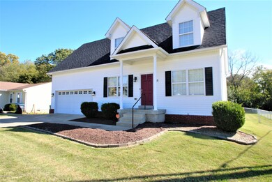 8515 Roseborough Rd, Louisville, KY 40228 - photo 2