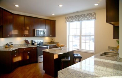 200 Martins Landing unit 407, North Reading, MA 01864 - photo 2