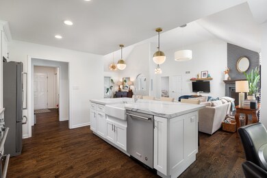 3108 Austin St, Naperville, IL 60564 - photo 6