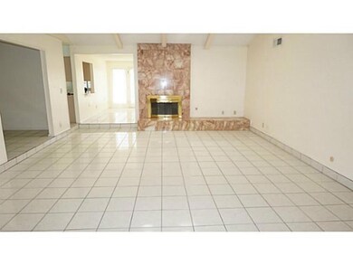 10629 Sombra Verde Dr, El Paso, TX 79935 - photo 7