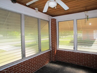 4770 Cardinal Blvd, Jacksonville, FL 32210 - photo 4