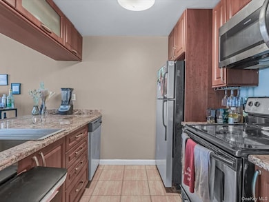 358 Grove St unit 2E, Brooklyn, NY 11237 - photo 6