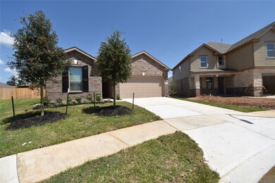 39205 Canyonville Ct, Magnolia, TX 77354 - photo 2