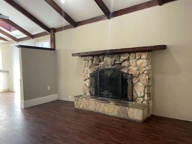 2107 NE 8th Rd, Ocala, FL 34470 - photo 4