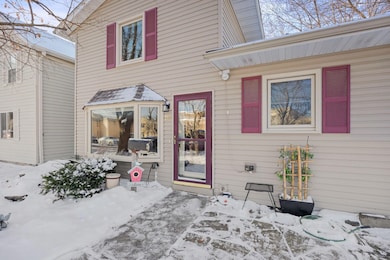 217 Beech St, Chaska, MN 55318 - photo 2