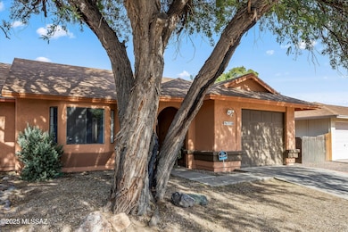 1716 W Cochran St, Tucson, AZ 85746 - photo 2