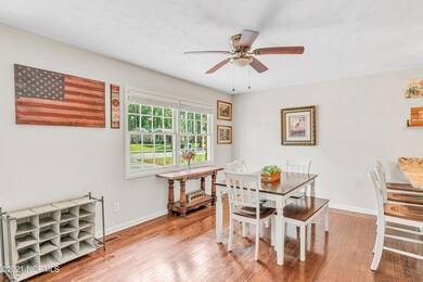 307 Cardinal Rd, Jacksonville, NC 28546 - photo 6