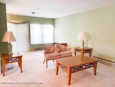 living/den