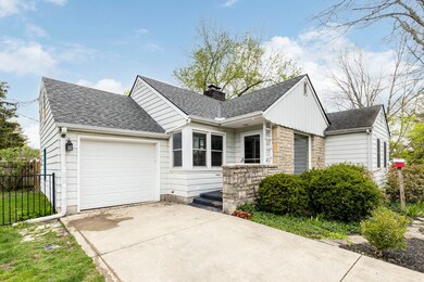 2021-04-12 2170 Eastcleft Dr 01
