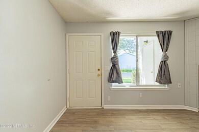3 Foyer