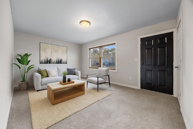 2209 6th Ave S, Fargo, ND 58103 - photo 4