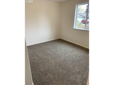 3544 Hickory Ave, Eugene, OR 97401 - photo 7