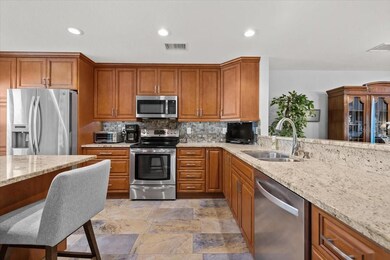 3134 Eagles Landing Cir W, Clearwater, FL 33761 - photo 7