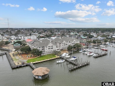 207 Queen Elizabeth Ave unit 17, Manteo, NC 27954 - photo 2