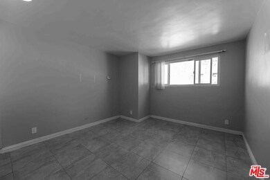947 S Westmoreland Ave unit 310, Los Angeles, CA 90006 - photo 7