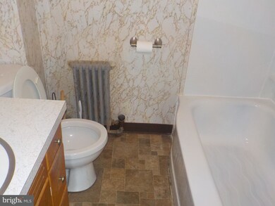 223 Second St N unit 3, Chambersburg, PA 17201 - photo 6